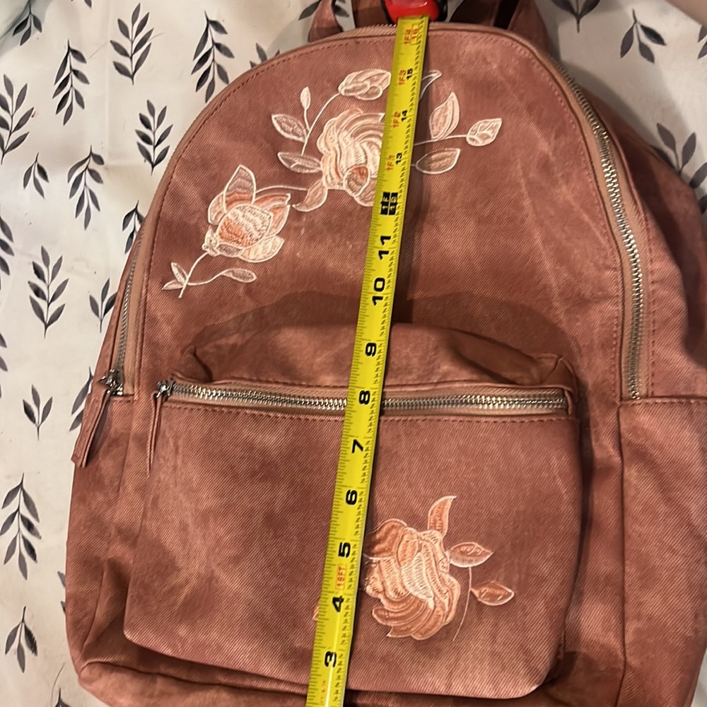 Rose backpack - Picture 6 of 8
